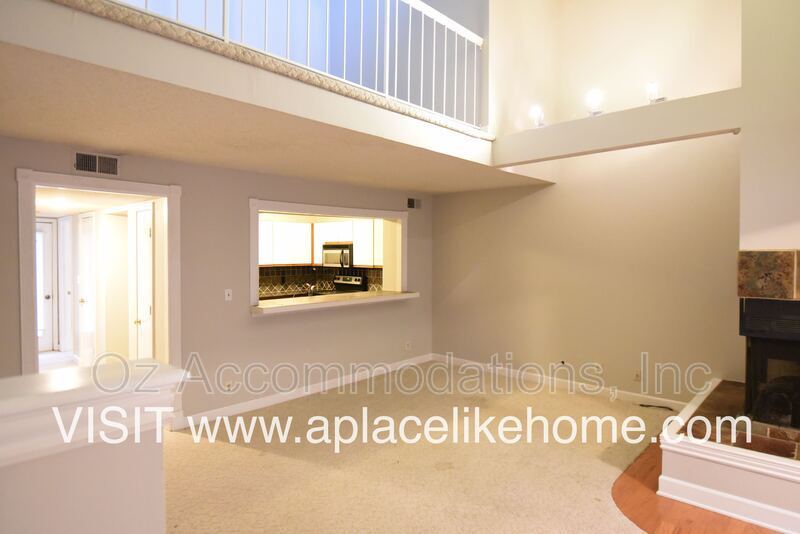 Available Now!! 8741 W 106th Ter, Overland Park, KS 66212 property image