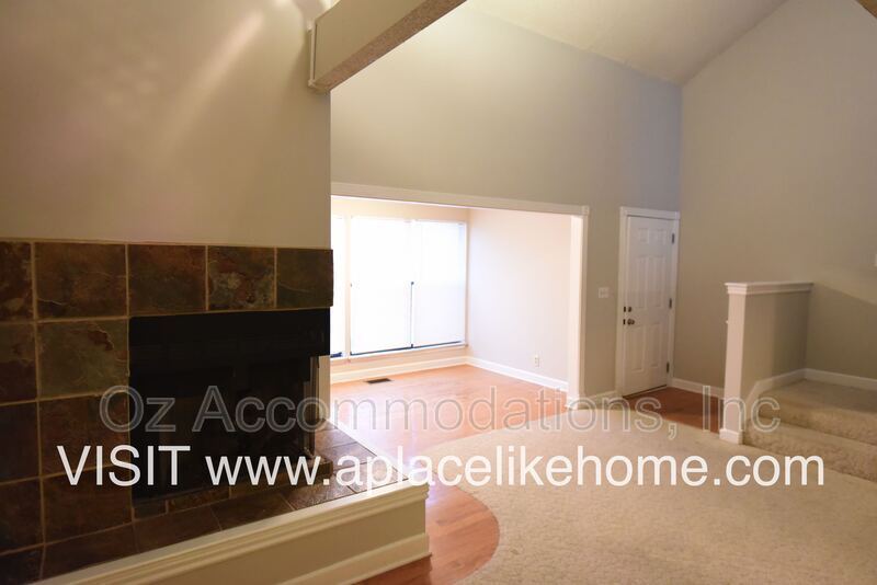 Available Now!! 8741 W 106th Ter, Overland Park, KS 66212 property image