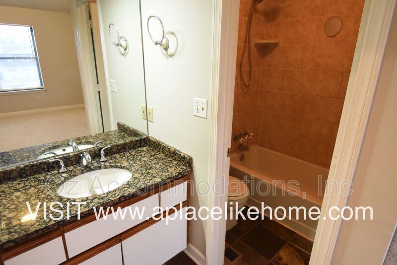 Available Now!! 8741 W 106th Ter, Overland Park, KS 66212 property image