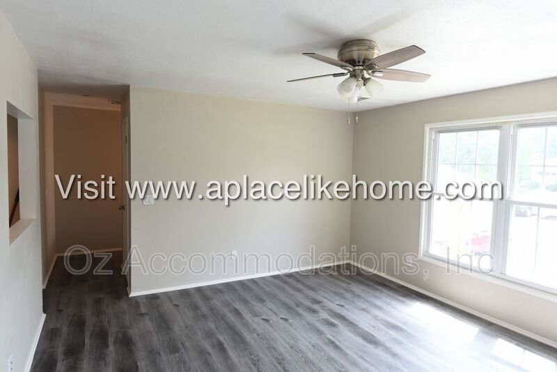 1428 NW 64th Terr, Kansas City, MO  64118 property image