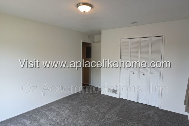 1428 NW 64th Terr, Kansas City, MO  64118 property image