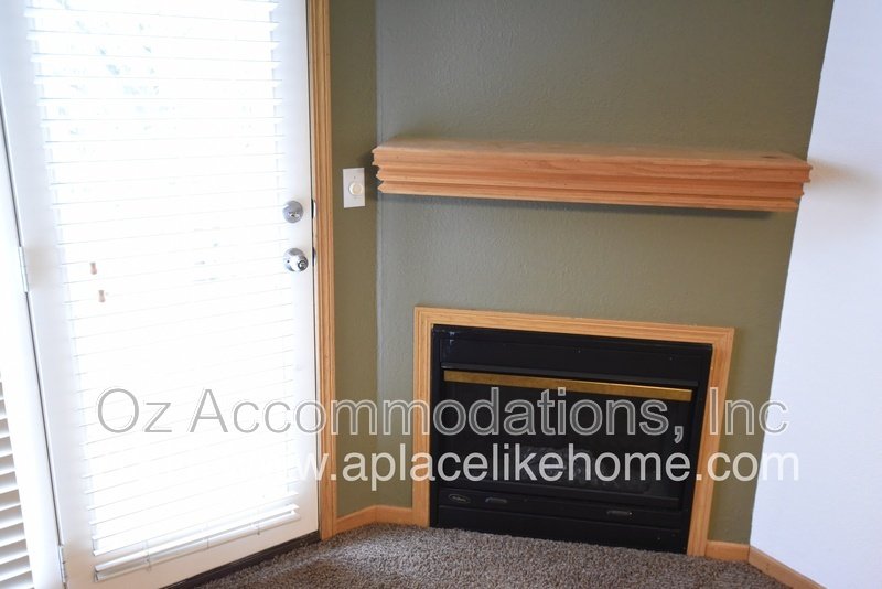 AVAILABLE NOW! 8626 N. Cleveland Ln. Kansas City 45156 property image