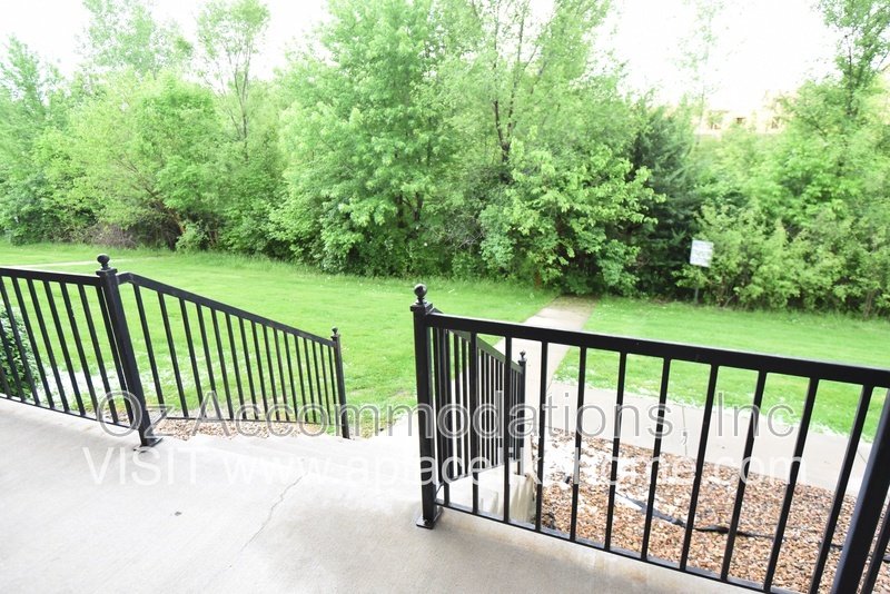 AVAILABLE NOW! 8626 N. Cleveland Ln. Kansas City 45156 property image