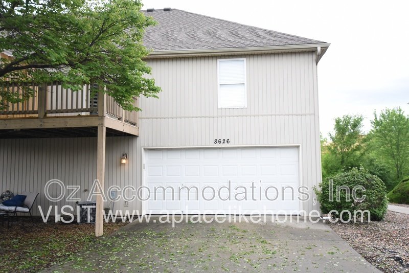 AVAILABLE NOW! 8626 N. Cleveland Ln. Kansas City 45156 property image
