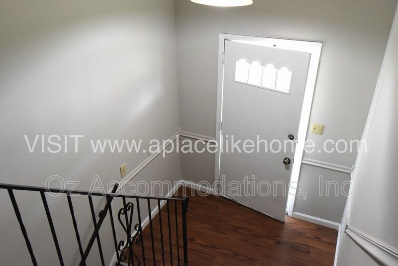 Charming 2-Bed Duplex with Split-Level Living in Overland Park! property image