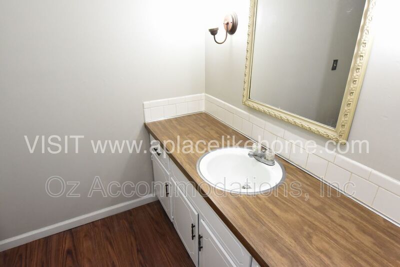 Charming 2-Bed Duplex with Split-Level Living in Overland Park! property image