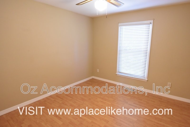 15813 W 125 Ter property image