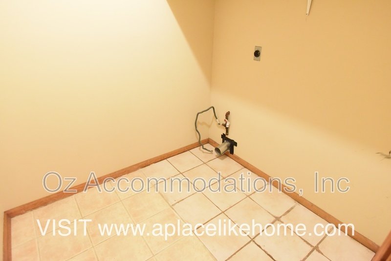 15813 W 125 Ter property image