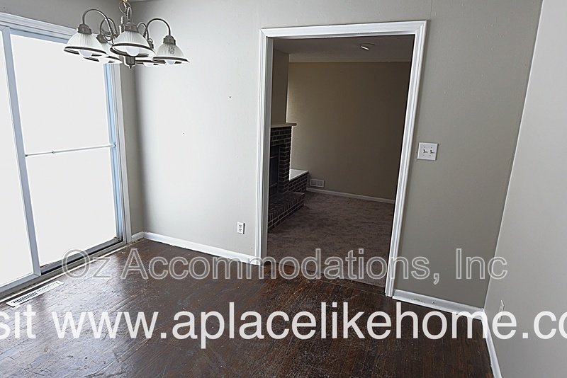 4934 Appleton Ave, Kansas City, MO 64133 property image