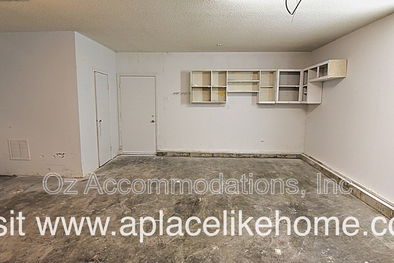 4934 Appleton Ave, Kansas City, MO 64133 property image