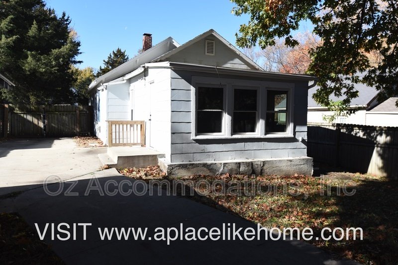 1529 S Harvard Ave property image