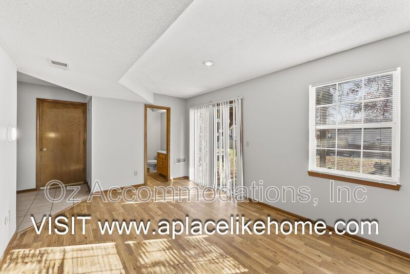 🏡 Coming Soon! Cozy Split-Level 3 Bed / 2.5 Bath Home in Prime Olathe Location! property image