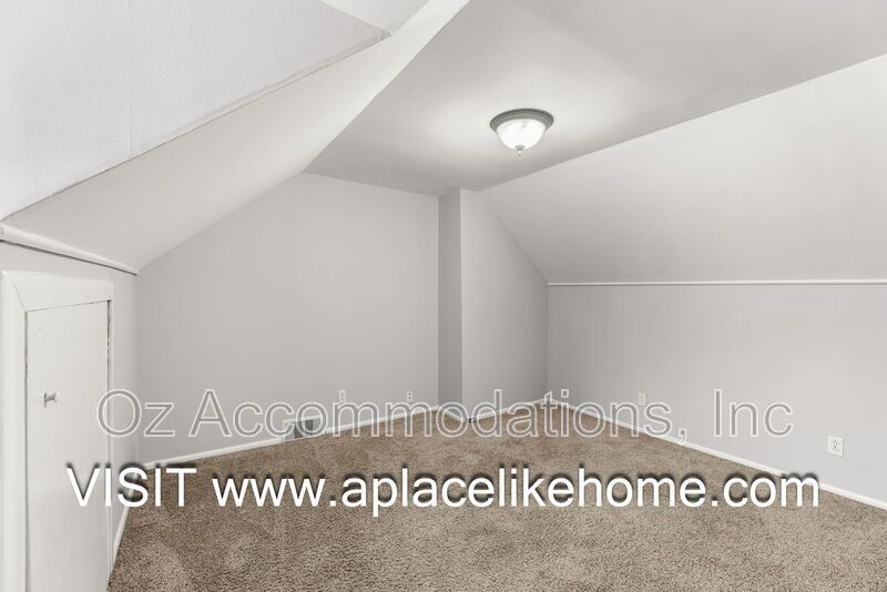 7404 Village Dr property image