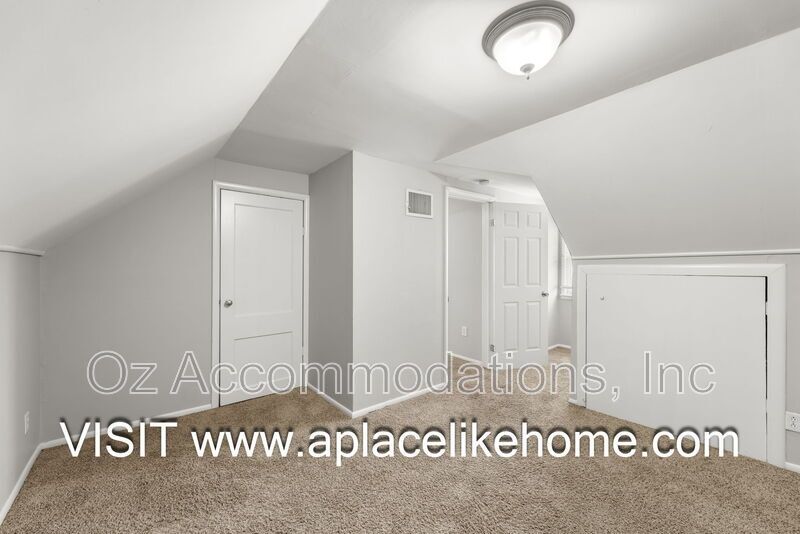 7404 Village Dr property image