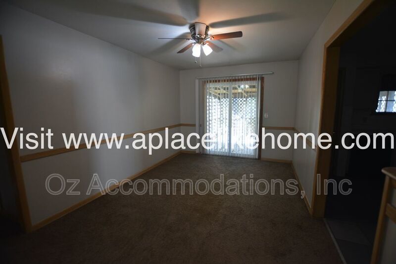 AVAILABLE NOW!! 7820 Arlington Ave, Raytown, MO 64138 property image