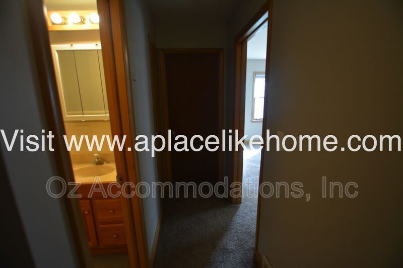 AVAILABLE NOW!! 7820 Arlington Ave, Raytown, MO 64138 property image