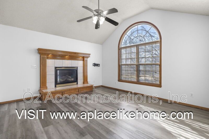 Available Now! | 313 S Darrowby Dr, Raymore, MO 64083 property image