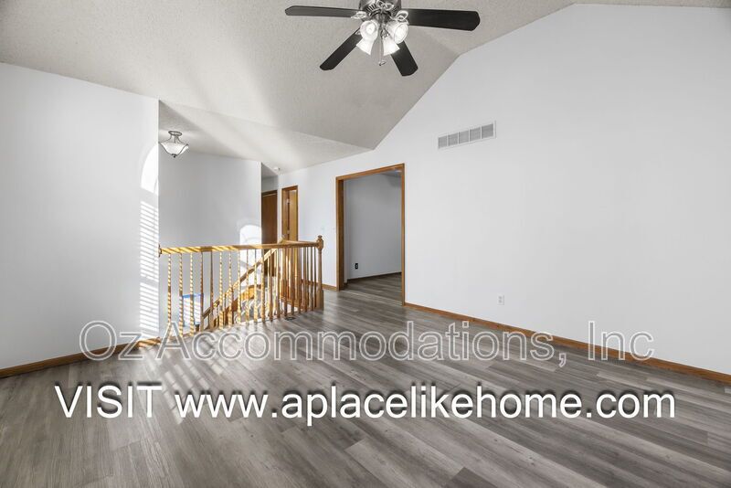 Available Now! | 313 S Darrowby Dr, Raymore, MO 64083 property image