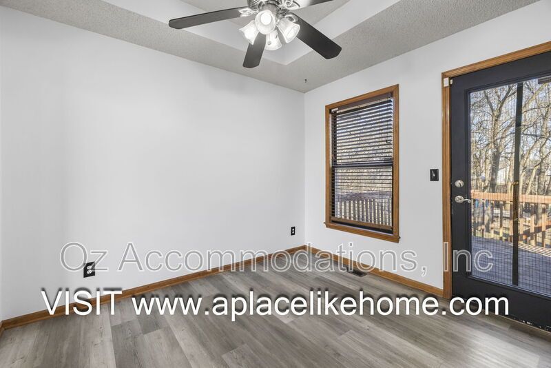 Available Now! | 313 S Darrowby Dr, Raymore, MO 64083 property image