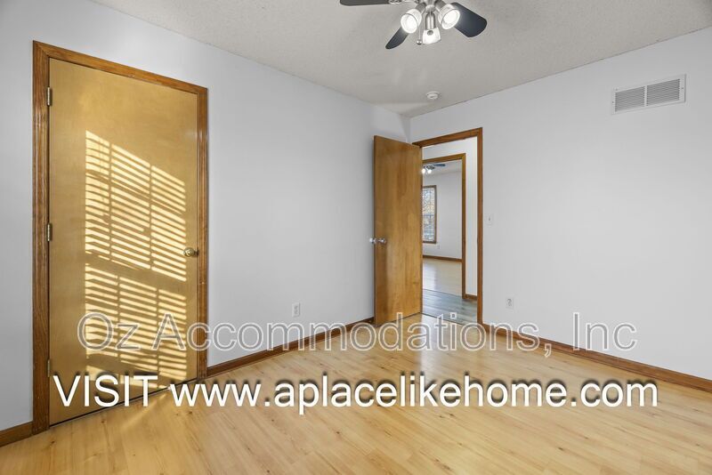 Available Now! | 313 S Darrowby Dr, Raymore, MO 64083 property image