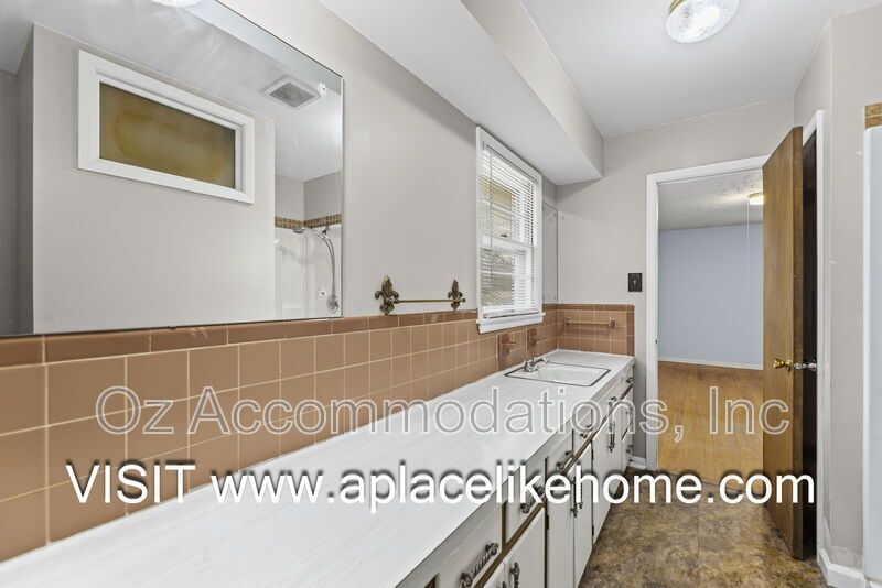 Ready to View | 11007 Cleveland Ave, Kansas City, MO 64137 property image