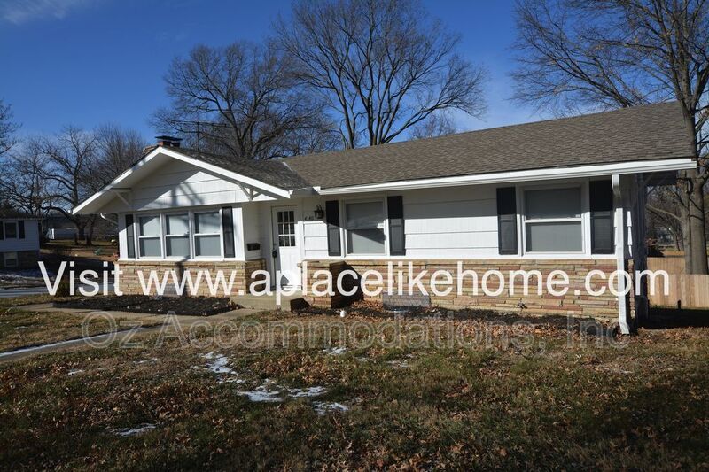 4340 W 51st St, Roeland Park, KS 66205 property image