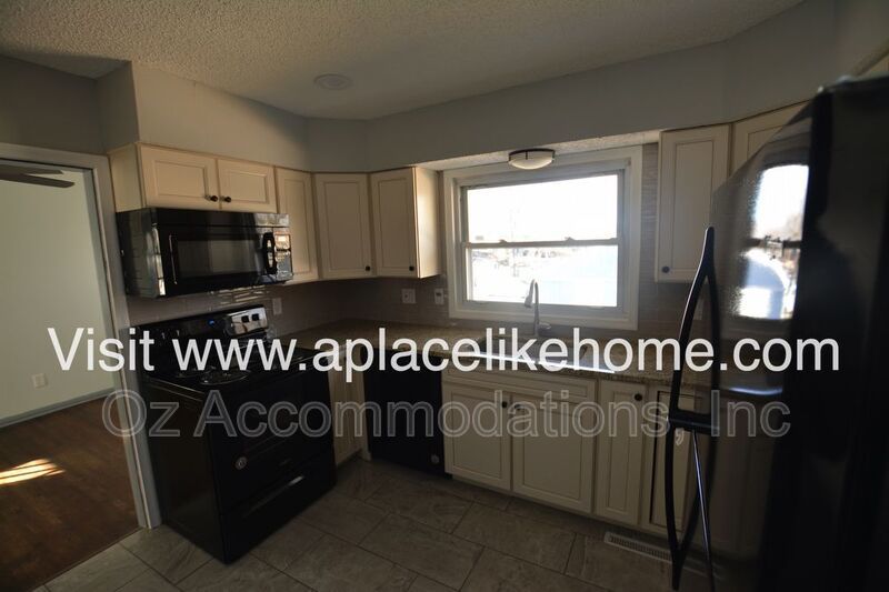 4340 W 51st St, Roeland Park, KS 66205 property image