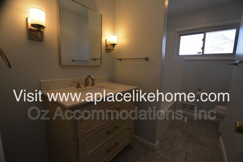 4340 W 51st St, Roeland Park, KS 66205 property image