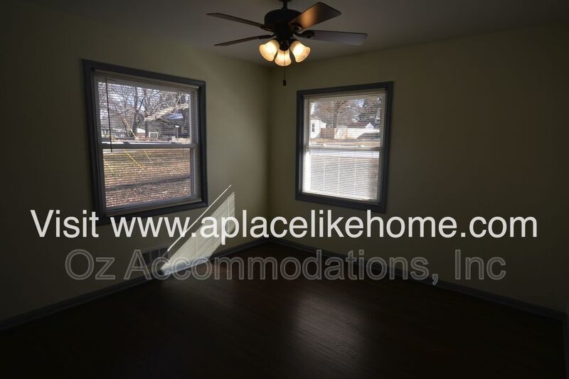 4340 W 51st St, Roeland Park, KS 66205 property image