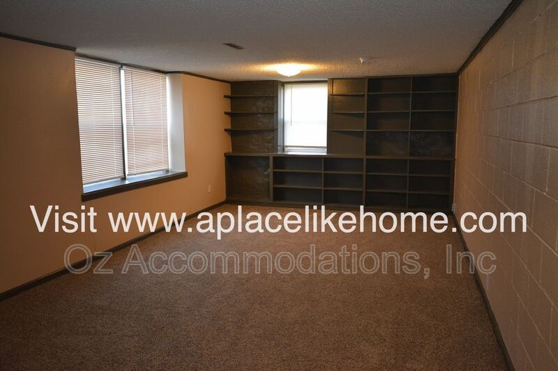 4340 W 51st St, Roeland Park, KS 66205 property image