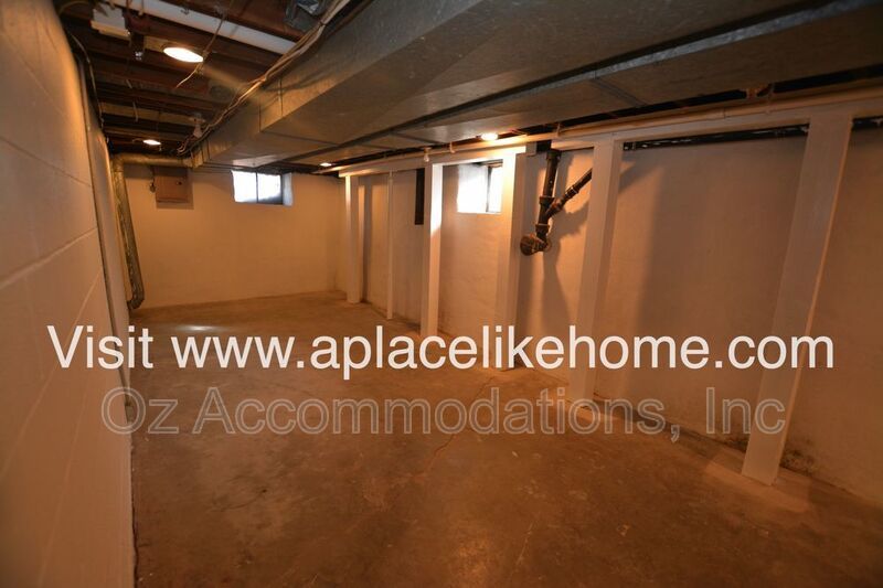 4340 W 51st St, Roeland Park, KS 66205 property image