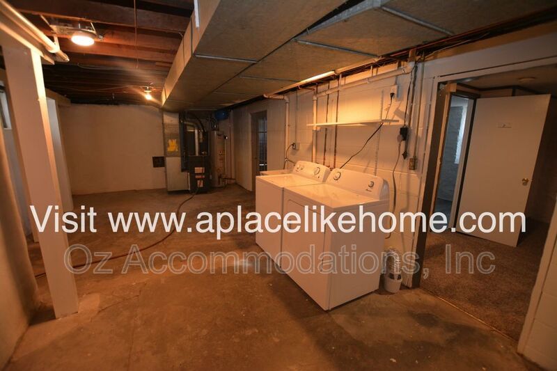 4340 W 51st St, Roeland Park, KS 66205 property image