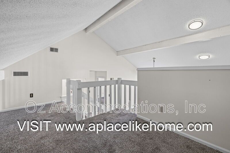 530 SE Hampton St property image