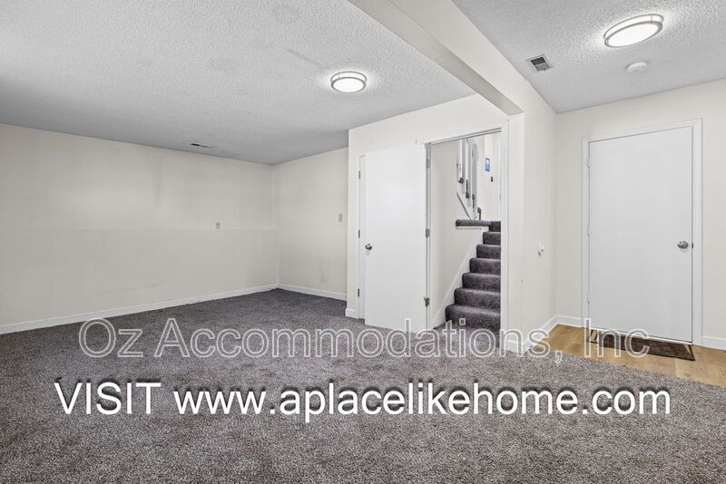 530 SE Hampton St property image