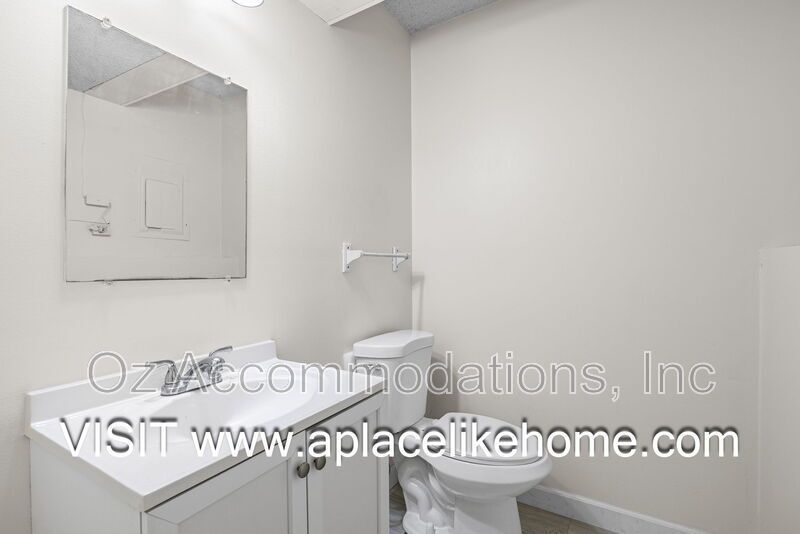 530 SE Hampton St property image