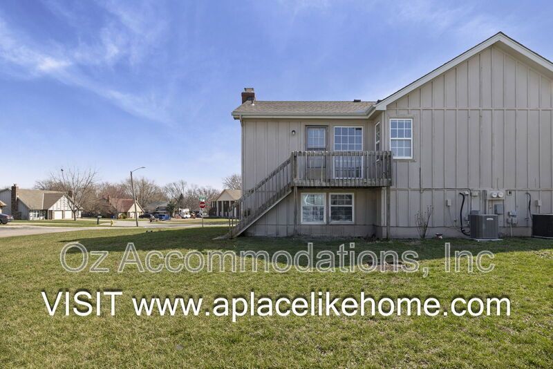 530 SE Hampton St property image