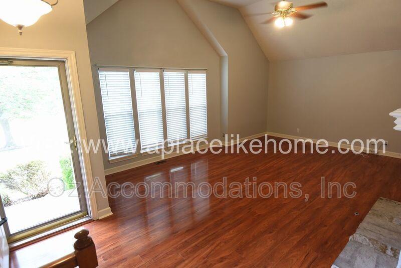HUGE DECK + PRIVATE FENCED YARD | BLUE VALLEY SCHOOLS property image