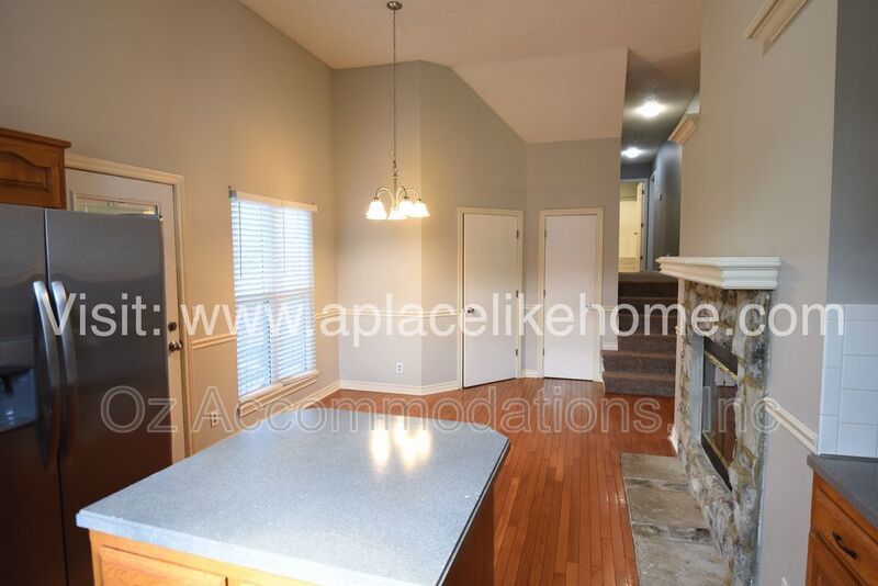 HUGE DECK + PRIVATE FENCED YARD | BLUE VALLEY SCHOOLS property image