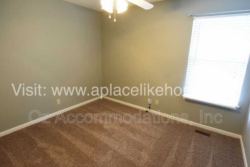 HUGE DECK + PRIVATE FENCED YARD | BLUE VALLEY SCHOOLS property image