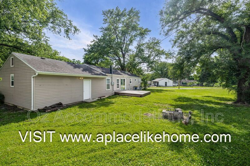 4934 Appleton Ave, Kansas City, MO 64133 property image