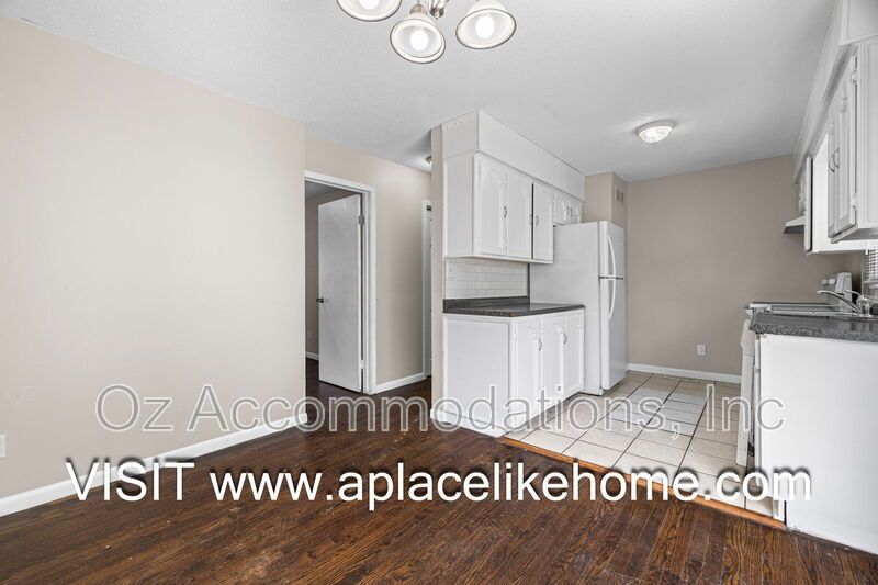 4934 Appleton Ave, Kansas City, MO 64133 property image