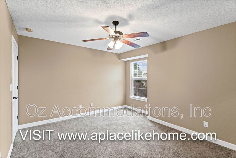 805 SW Imperial Ln property image