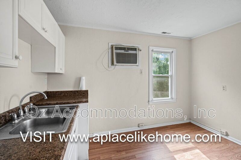 563 S Ash Ave Apt 3 property image