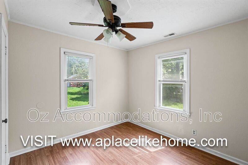 563 S Ash Ave Apt 3 property image