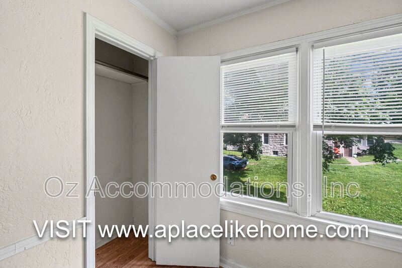 563 S Ash Ave Apt 3 property image