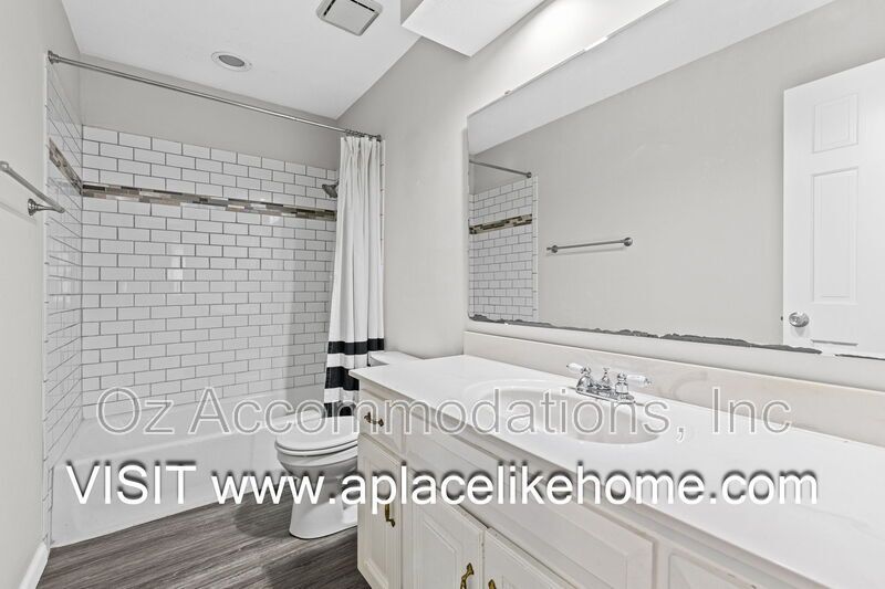 AVAILABLE NOW!! 11626 Woordward St. Overland Park, KS 66210 property image