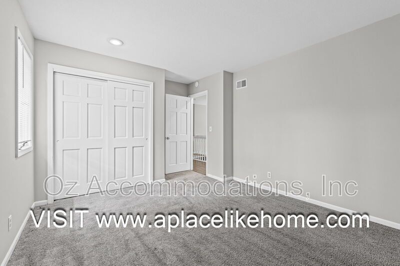 AVAILABLE NOW!! 11626 Woordward St. Overland Park, KS 66210 property image