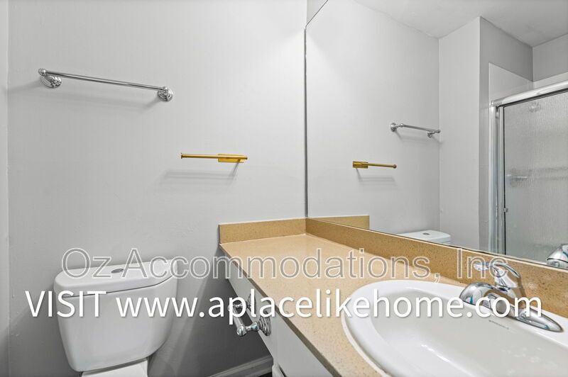 9702 Sheperds Dr, Unit B property image