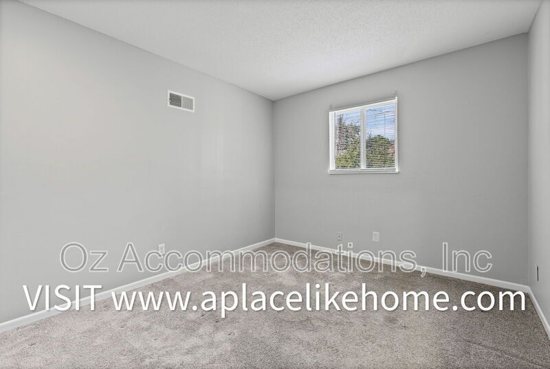 9702 Sheperds Dr, Unit B property image