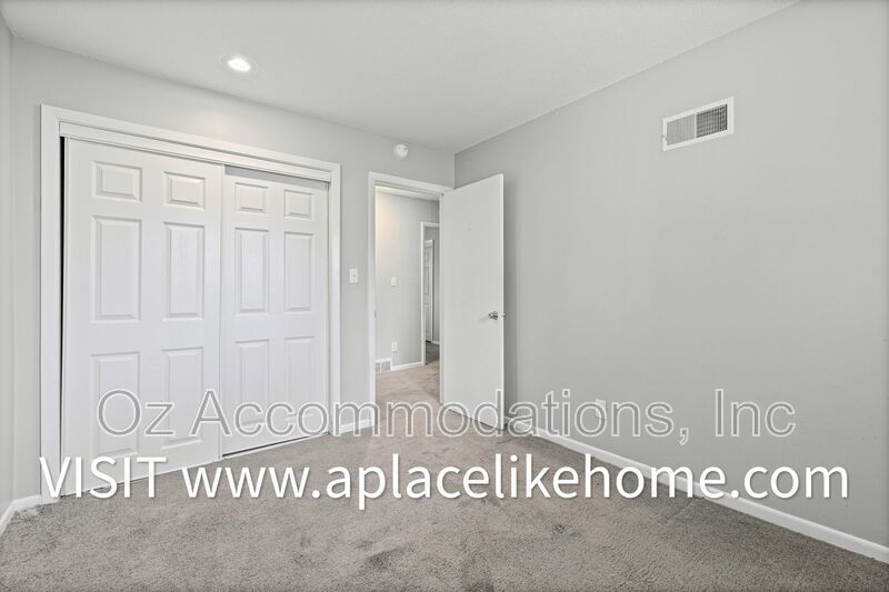 9702 Sheperds Dr, Unit B property image